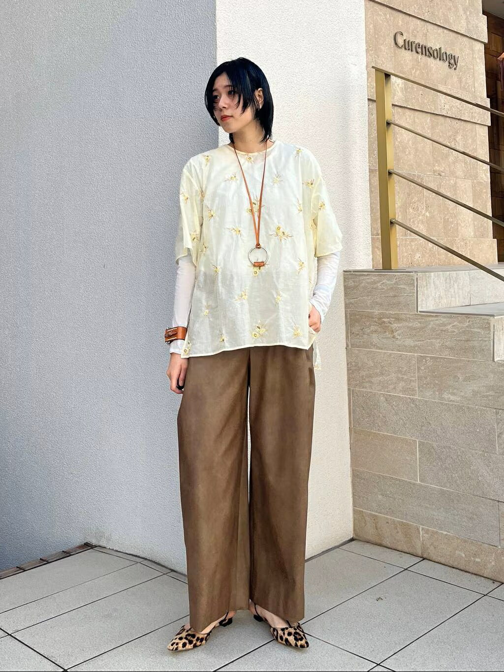 Curensology | フラワービーズトップス | Rakuten Fashion(楽天