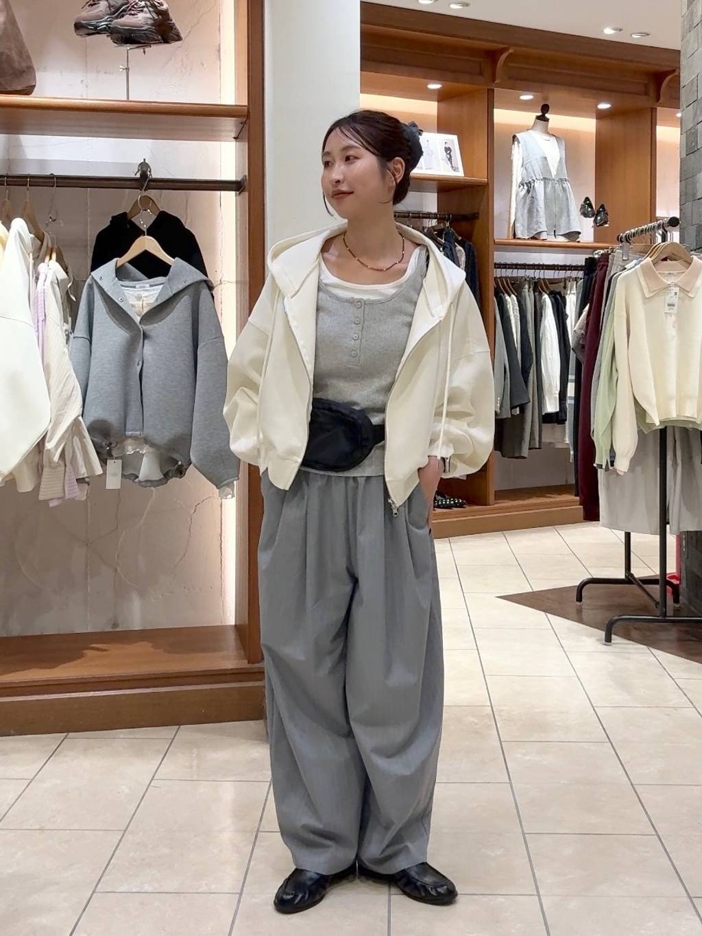 LOWRYS FARM | ZIPショートフーディ | Rakuten Fashion(楽天