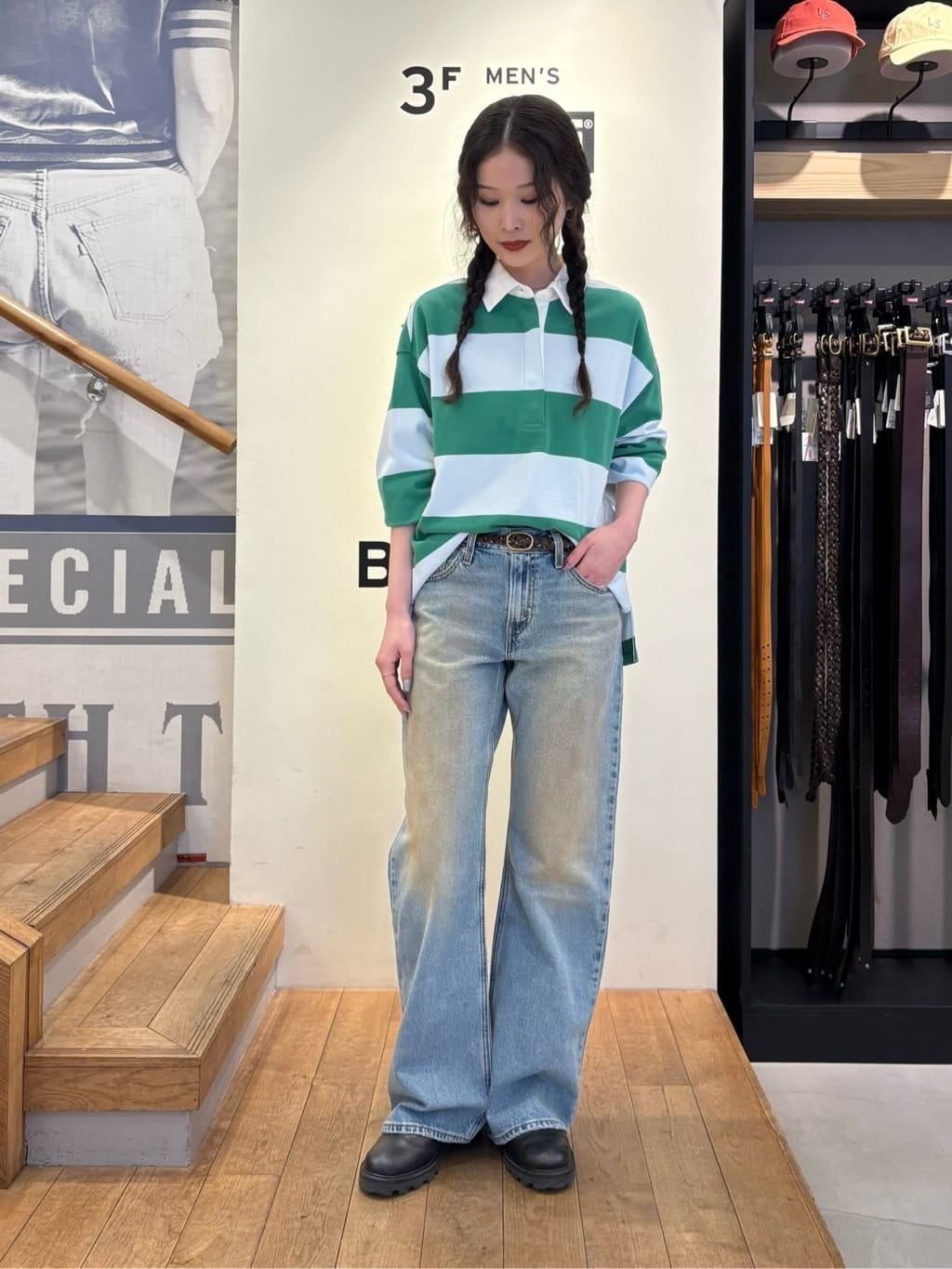 Levi's | ROSE(ロゼ)着用 LOOSE BOOT ジーンズ ライトインディゴ