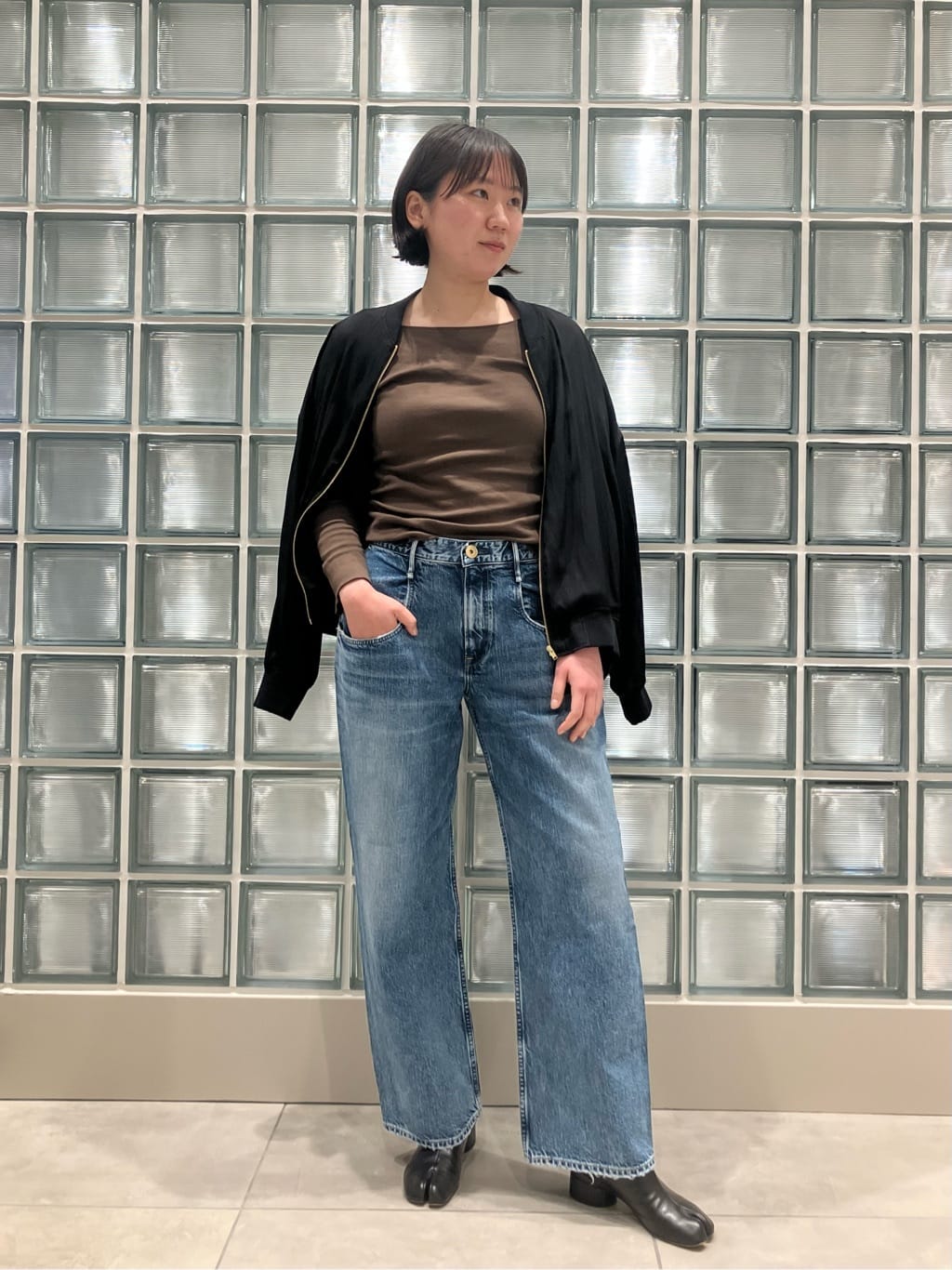 新品タグ付　conte コンテ　サテン ジップブルゾン セール】＜conte＞サテン ジップブルゾン（ブルゾン）｜conte（コンテ