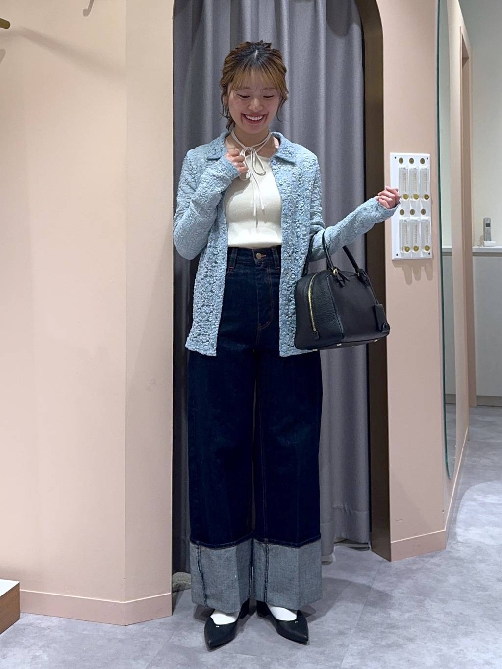 mysty womanの【WEB限定】透かしフラワーポロカーディガンを使ったコーディネートを紹介します。｜Rakuten Fashion(楽天ファッション／旧楽天ブランドアベニュー)6912261