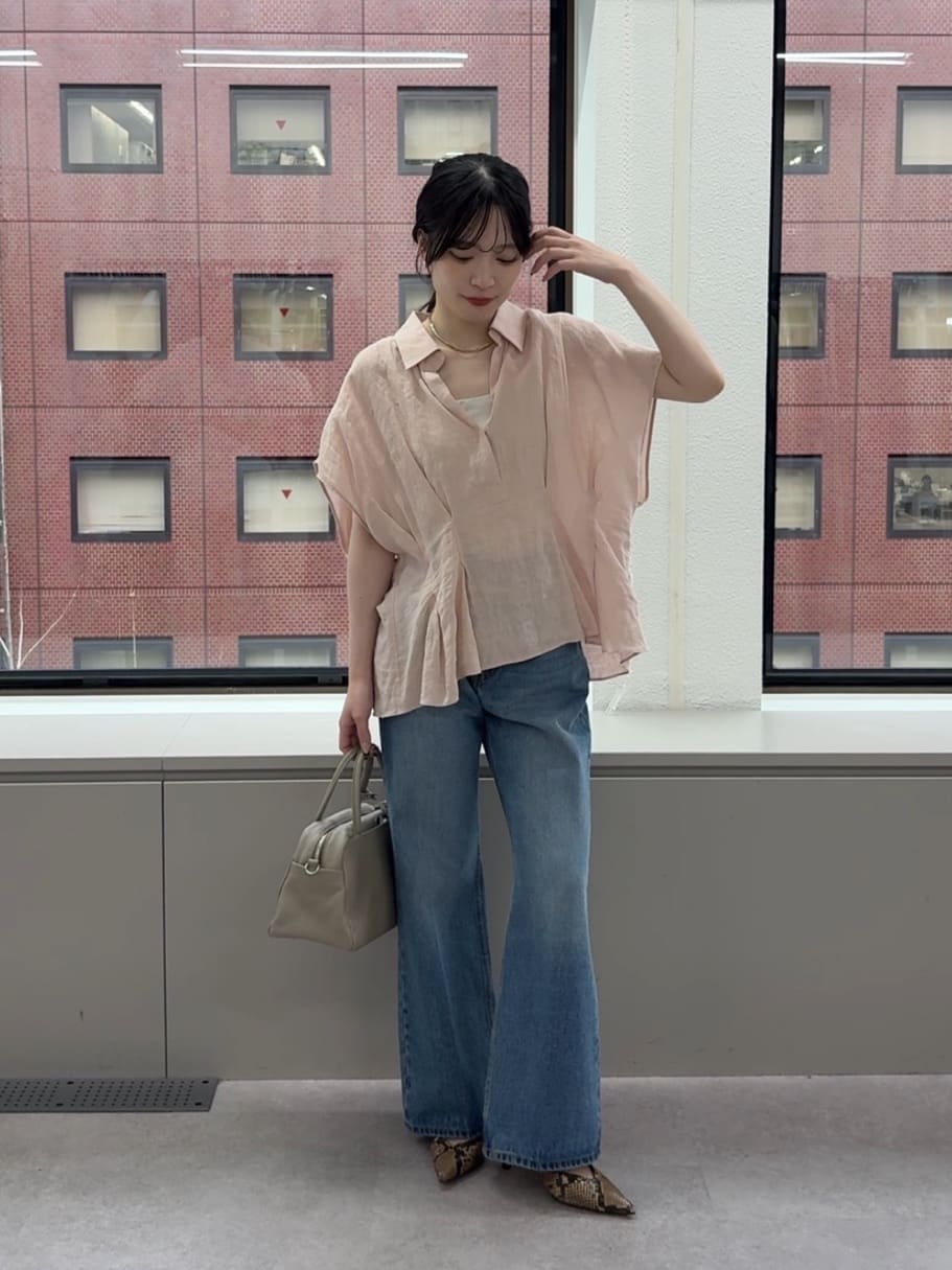 GALLARDAGALANTEのハーフスリーブウエストシェイプシャツを使ったコーディネートを紹介します。｜Rakuten Fashion(楽天ファッション／旧楽天ブランドアベニュー)6912448