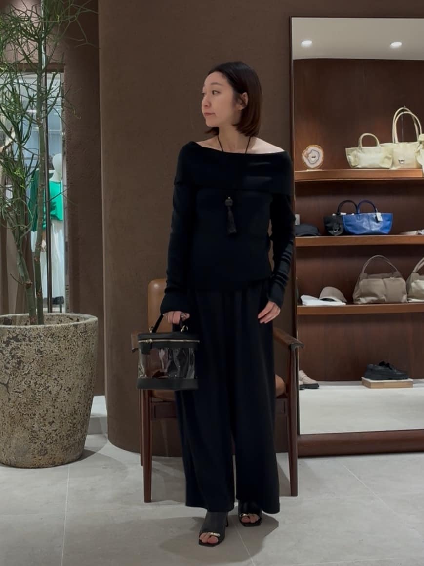 GALLARDAGALANTEの【手洗い可】オフショルニットを使ったコーディネートを紹介します。｜Rakuten Fashion(楽天ファッション／旧楽天ブランドアベニュー)6916047
