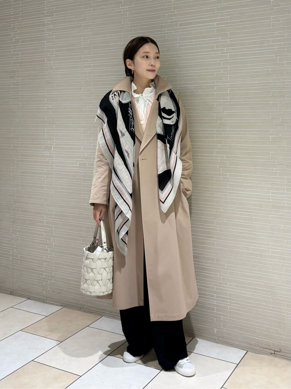 UNITED ARROWS | フリルカラー フレアスリーブ ブラウス | Rakuten