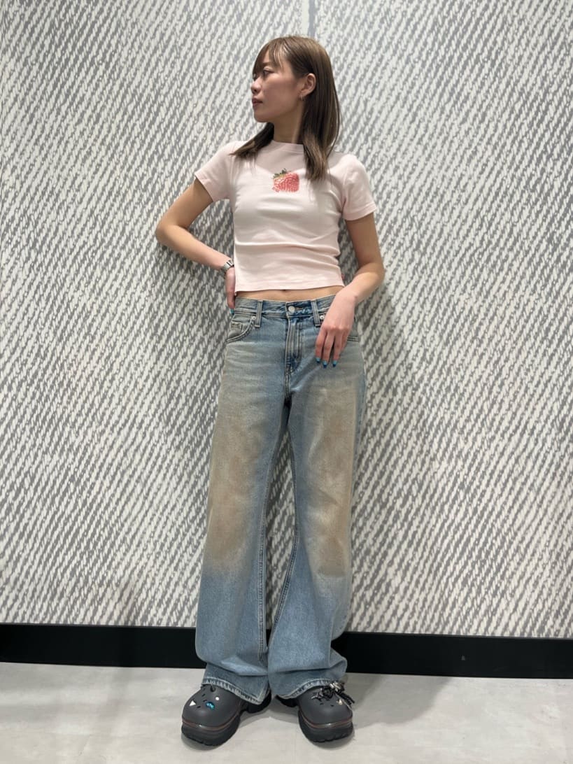 Levi's | ROSE(ロゼ)着用 LOOSE BOOT ジーンズ ライトインディゴ