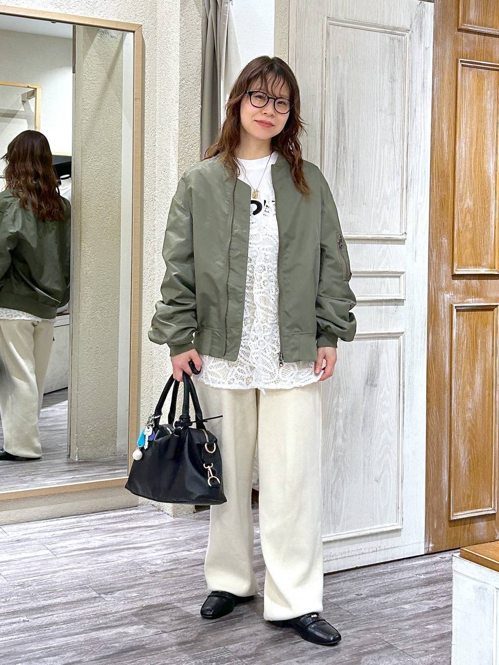 mysty womanのミリタリーMA1ブルゾンを使ったコーディネートを紹介します。｜Rakuten Fashion(楽天ファッション／旧楽天ブランドアベニュー)6928855