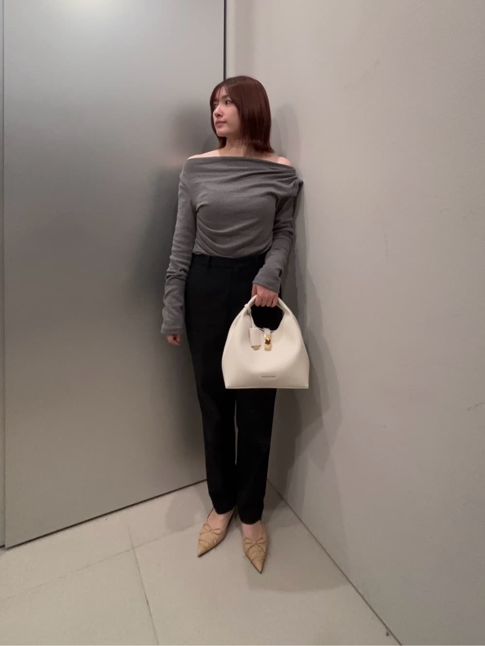 CHARLES & KEITH | Chance チャンス メタリックアクセントバケット