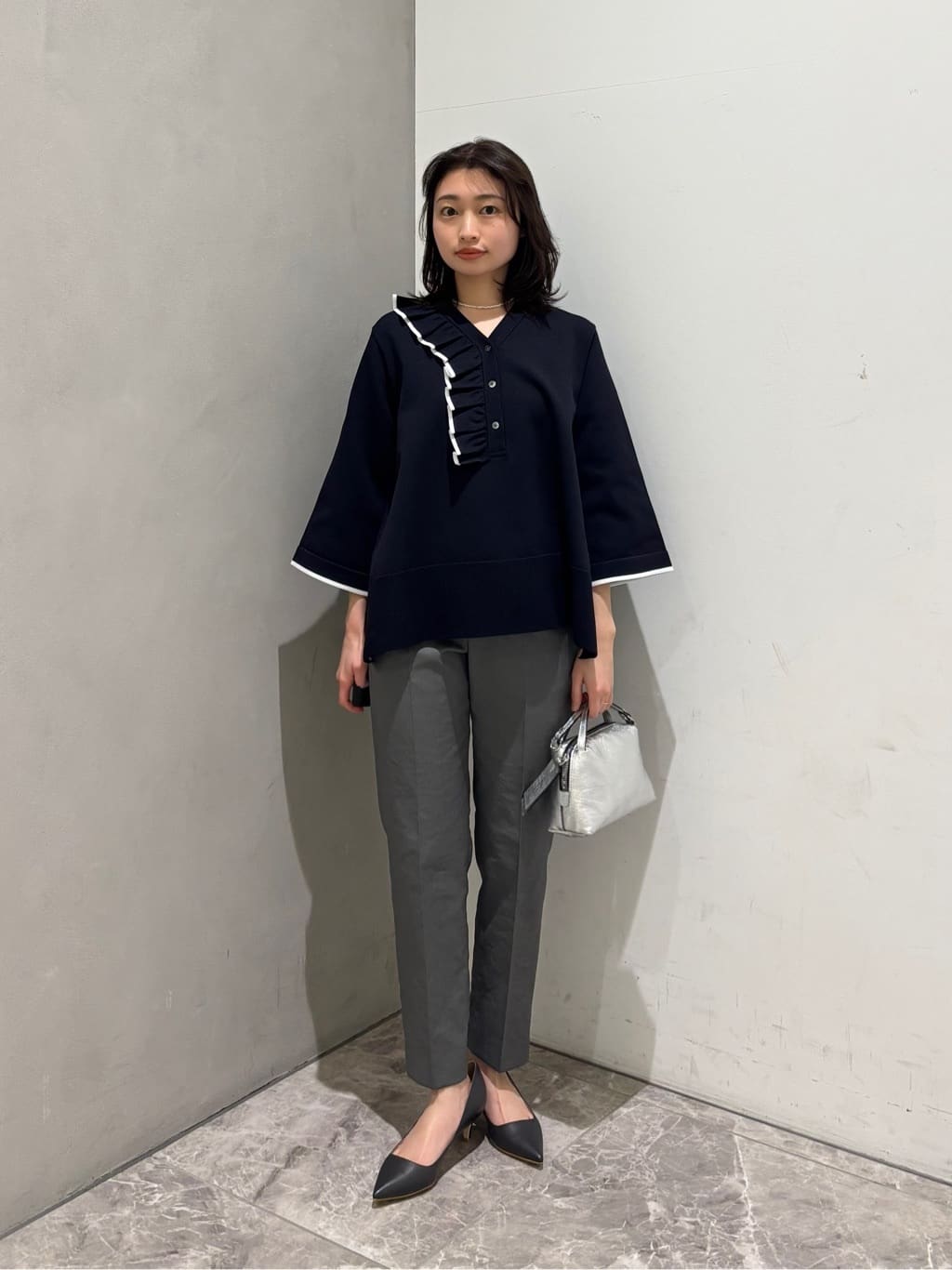 UNITED ARROWSのレザーライク サロペット パンツ-ウォッシャブル-を