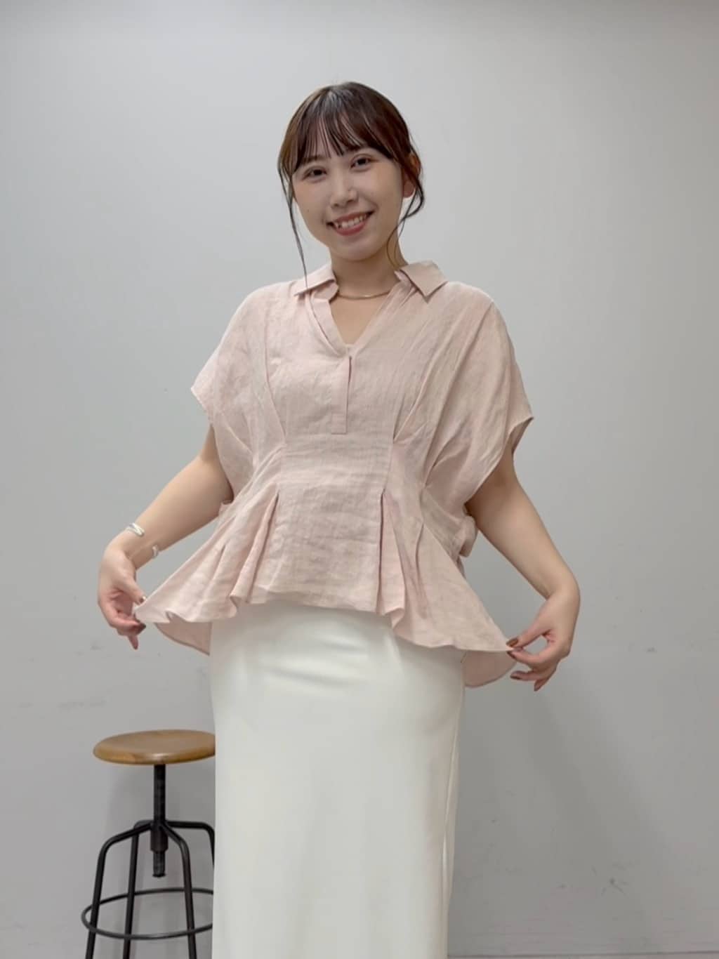 GALLARDAGALANTEのハーフスリーブウエストシェイプシャツを使ったコーディネートを紹介します。｜Rakuten Fashion(楽天ファッション／旧楽天ブランドアベニュー)6938836