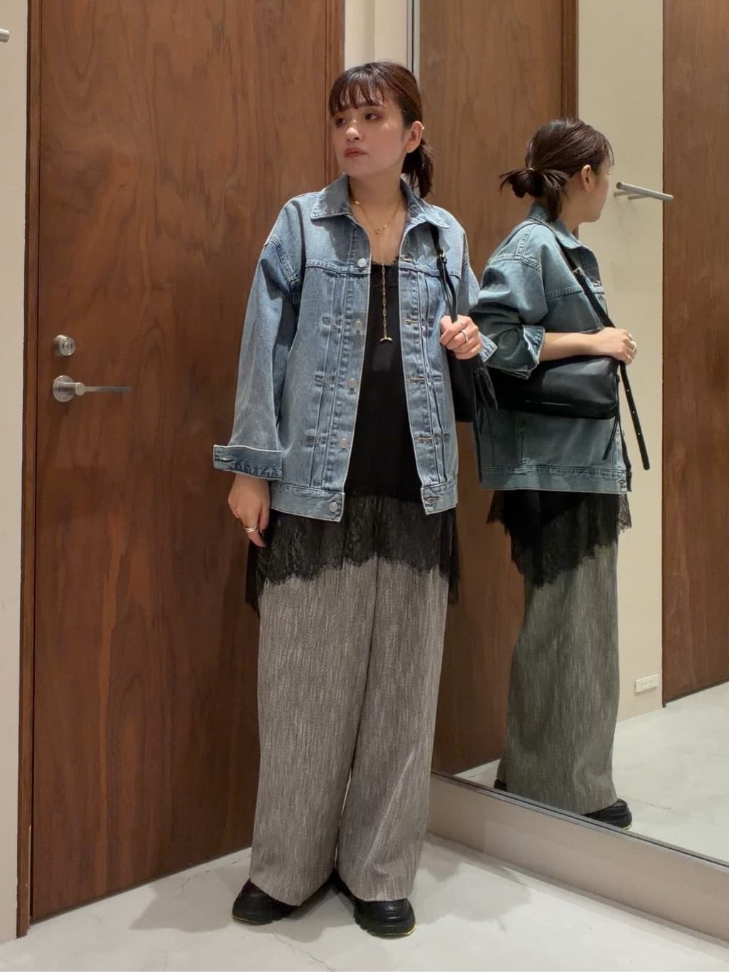 GALLARDAGALANTEの【サイズ展開あり】オーバーGジャンを使ったコーディネートを紹介します。｜Rakuten Fashion(楽天ファッション／旧楽天ブランドアベニュー)6943653
