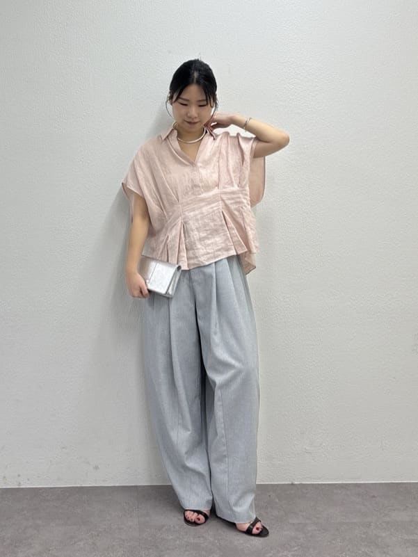 GALLARDAGALANTEのダブルタックカーブスラックスを使ったコーディネートを紹介します。｜Rakuten Fashion(楽天ファッション／旧楽天ブランドアベニュー)6948284