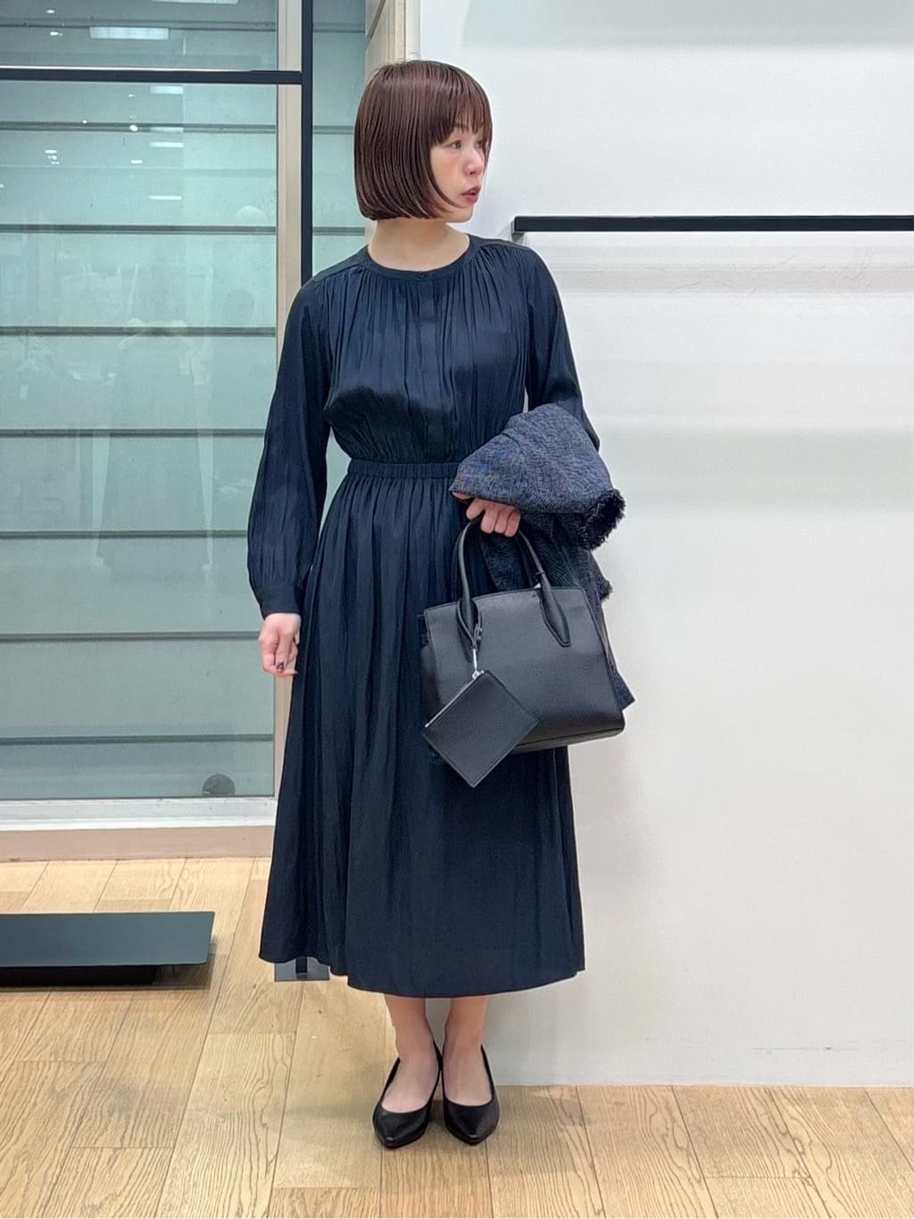 INDIVI | 【洗える】ギャザーフレアワンピース | Rakuten Fashion(楽天