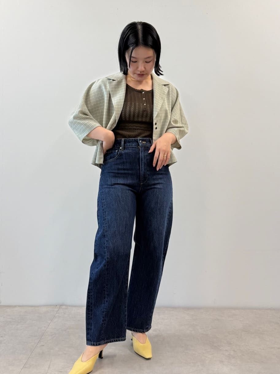 FREAK’S STOREのハートスタッズ カーヴィーデニム / ワイドシルエット 26SSを使ったコーディネートを紹介します。｜Rakuten Fashion(楽天ファッション／旧楽天ブランドアベニュー)6948811