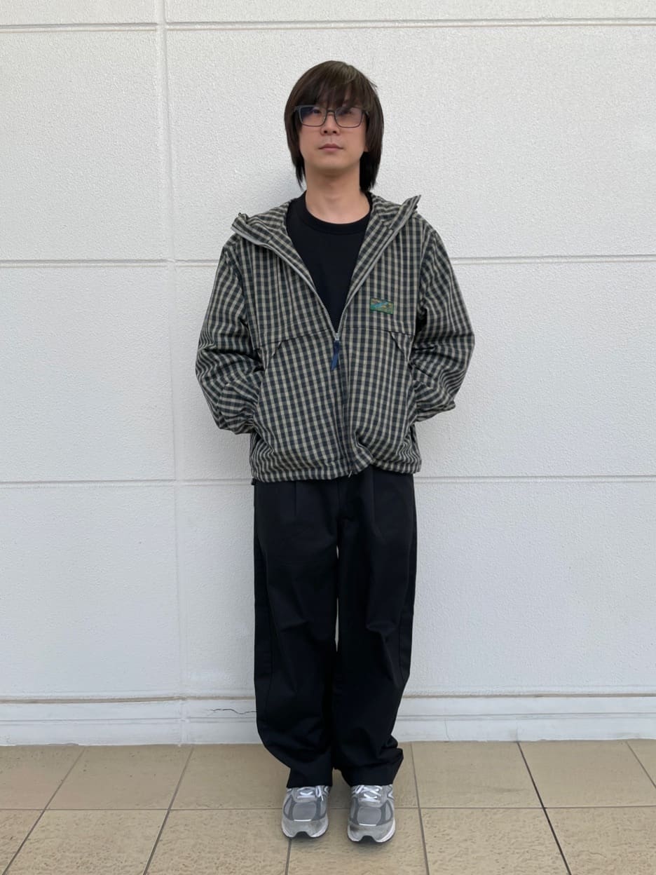 FREAK’S STOREのDickies×FREAK'S STORE / ディッキーズ 別注 ワイドシルエット バレルレッグ ワークパンツ 【限定展開】  25AWを使ったコーディネートを紹介します。｜Rakuten Fashion(楽天ファッション／旧楽天ブランドアベニュー)6949844