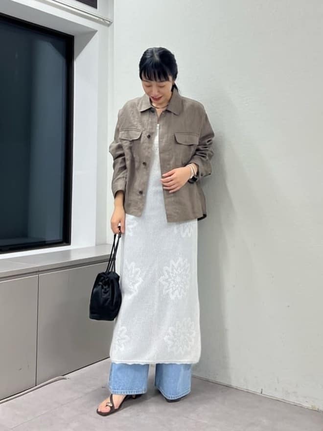 GALLARDAGALANTEの【手洗い可】ストレートデニムを使ったコーディネートを紹介します。｜Rakuten Fashion(楽天ファッション／旧楽天ブランドアベニュー)6950503