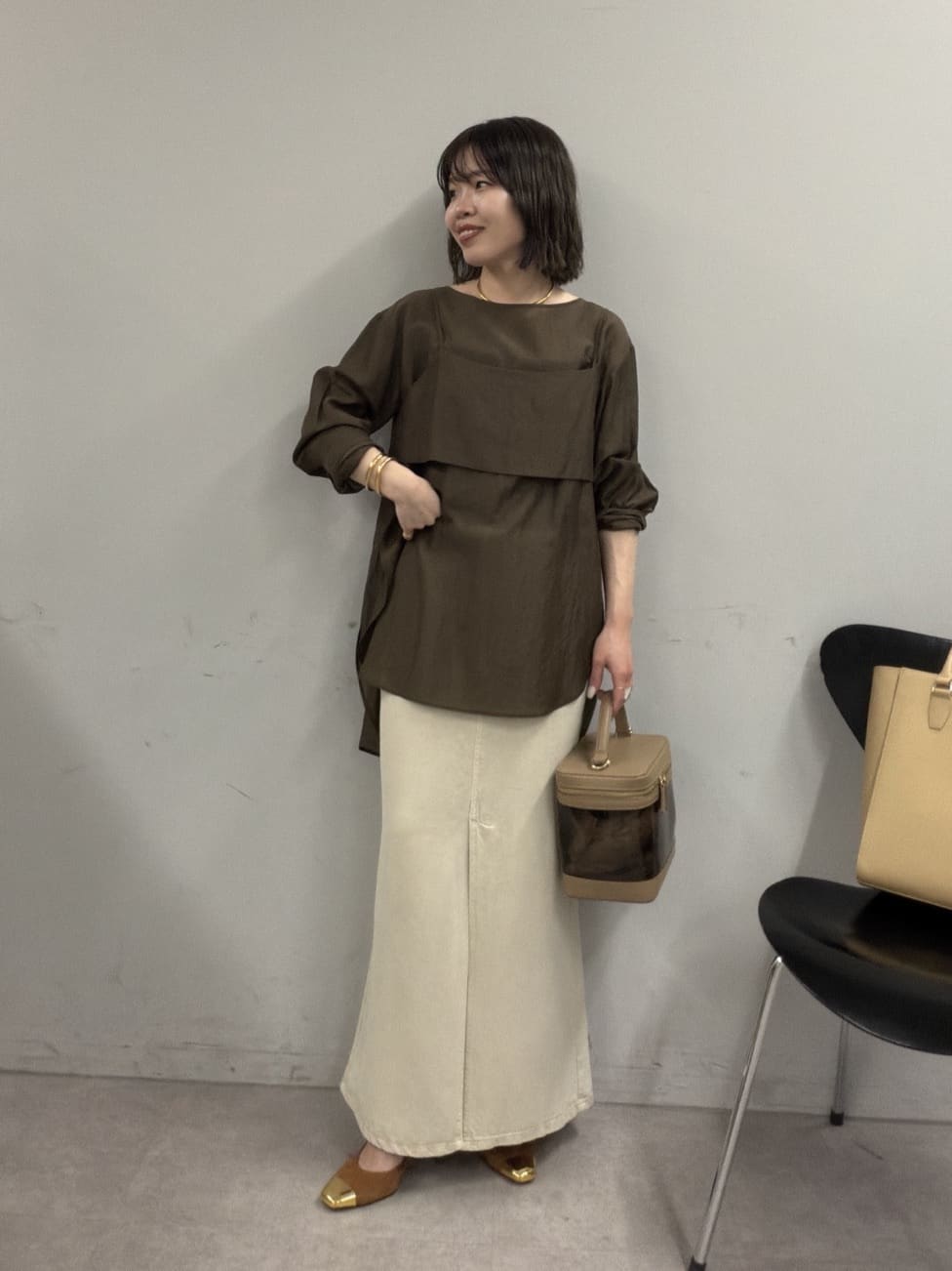 GALLARDAGALANTEの【セットアップ対応】リヨセルスリットスカートを使ったコーディネートを紹介します。｜Rakuten Fashion(楽天ファッション／旧楽天ブランドアベニュー)6950630