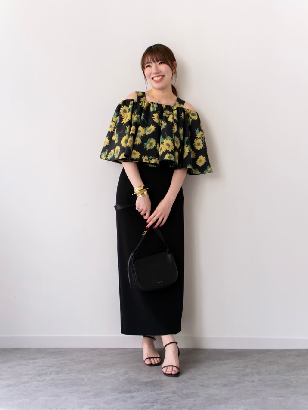 allureville | WEB 一部店舗限定 サンフラワープリントブラウス