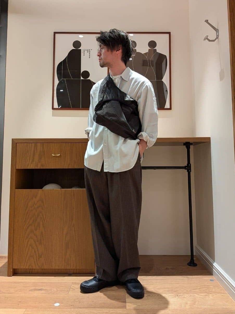Steven Alan ウールトロピカル 英国軍トラウザーズ型 サイドベルト Steven Alan＞ ウール トロピカル インツープリーツ ドレス トラウザーズ