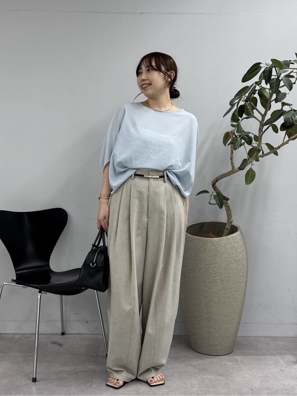 GALLARDAGALANTEのドルマンジャージープルオーバーを使ったコーディネートを紹介します。｜Rakuten Fashion(楽天ファッション／旧楽天ブランドアベニュー)6965012