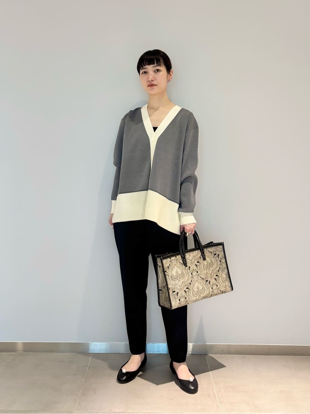 UNITED ARROWS | SPONGY タック テーパードパンツ | Rakuten Fashion