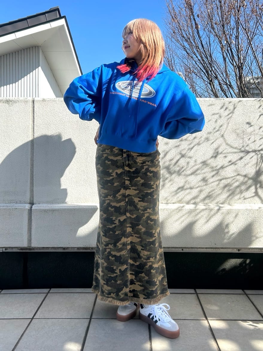 FREAK’S STOREの別注 メッシュロゴフーディー 25SSを使ったコーディネートを紹介します。｜Rakuten Fashion(楽天ファッション／旧楽天ブランドアベニュー)6969139