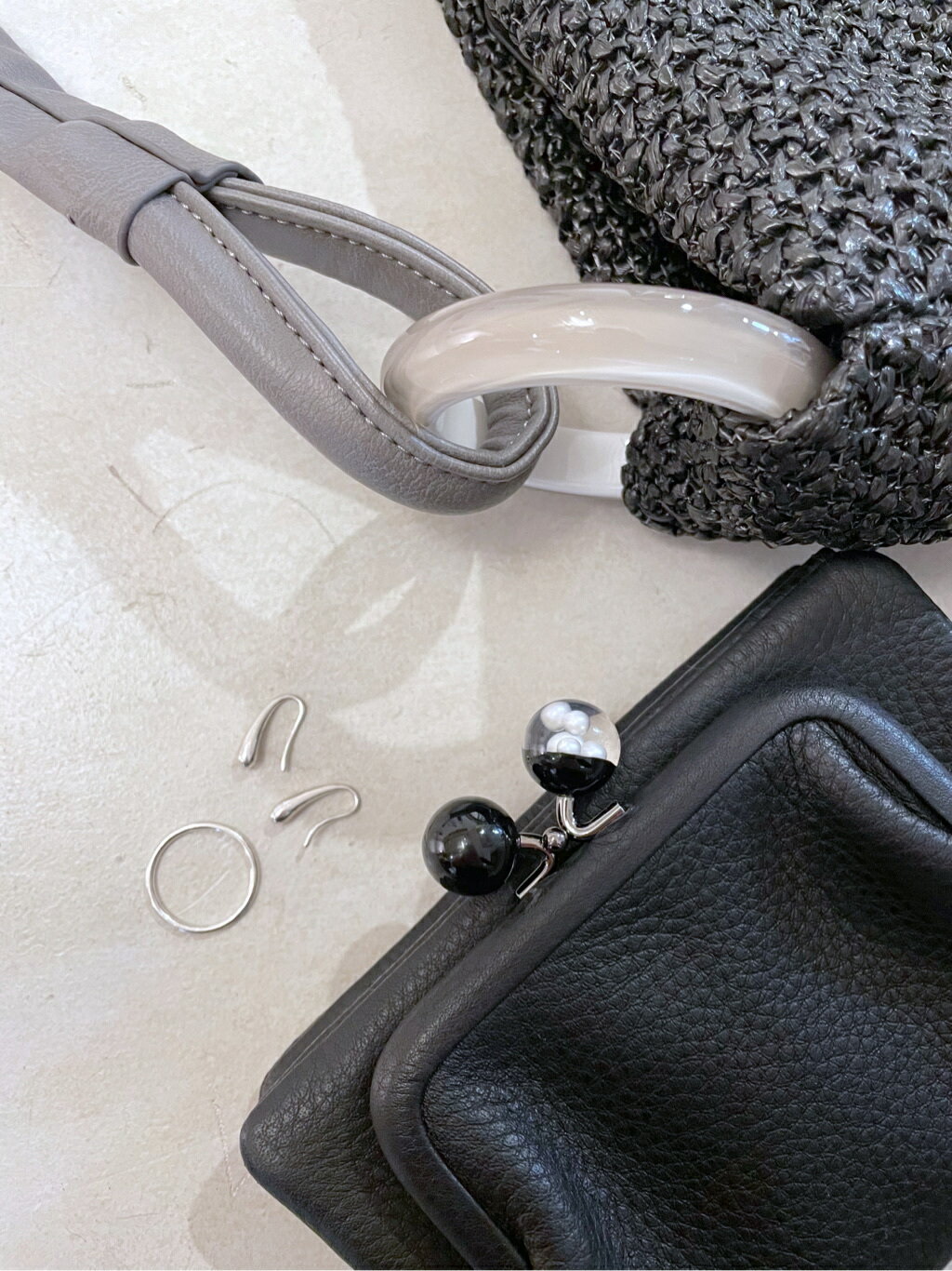 ear PAPILLONNER | 《WEB限定/本革》牛革がま口折り財布 | Rakuten