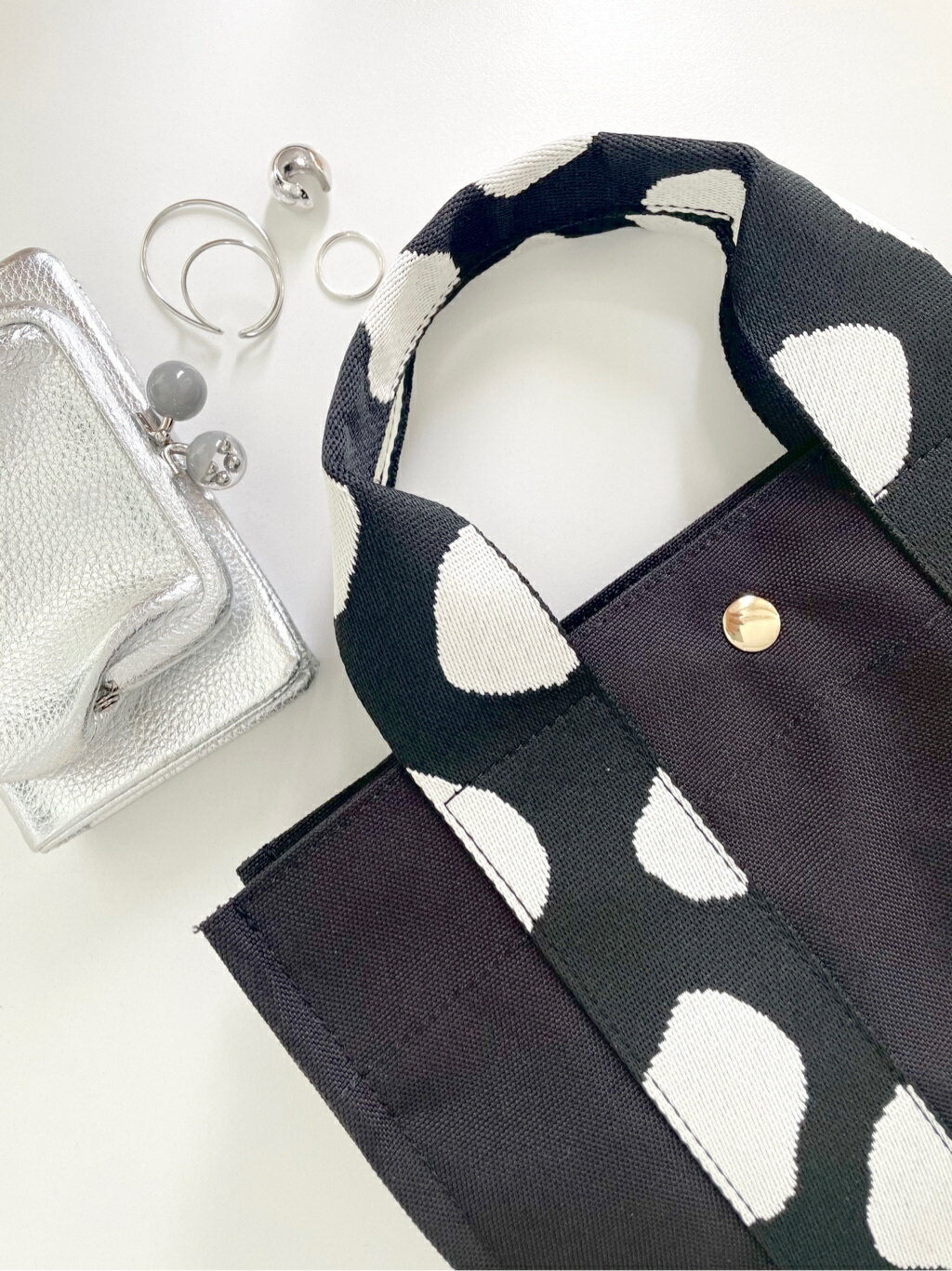 ear PAPILLONNER | 《WEB限定/本革》牛革がま口折り財布 | Rakuten