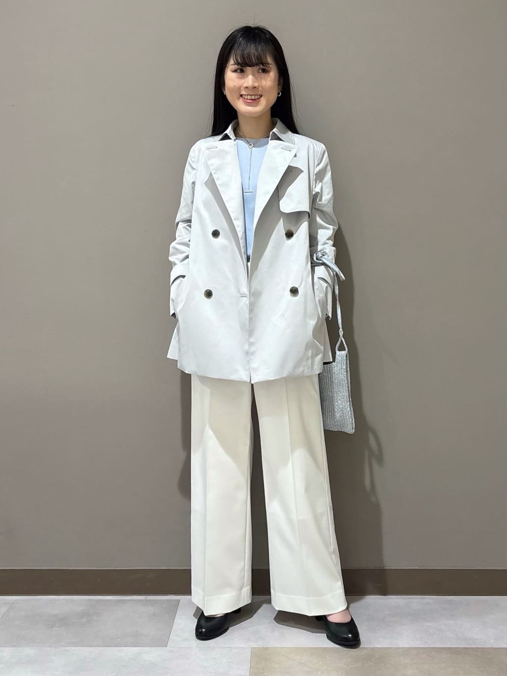 INDIVI | 【花粉付着防止/撥水/UVケア】名品トレンチコート | Rakuten