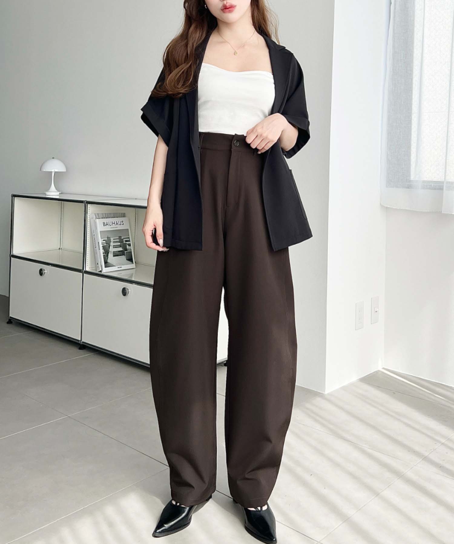 moment+のマットゴールド釦半袖テーラージャケットを使ったコーディネートを紹介します。｜Rakuten Fashion(楽天ファッション／旧楽天ブランドアベニュー)6974444