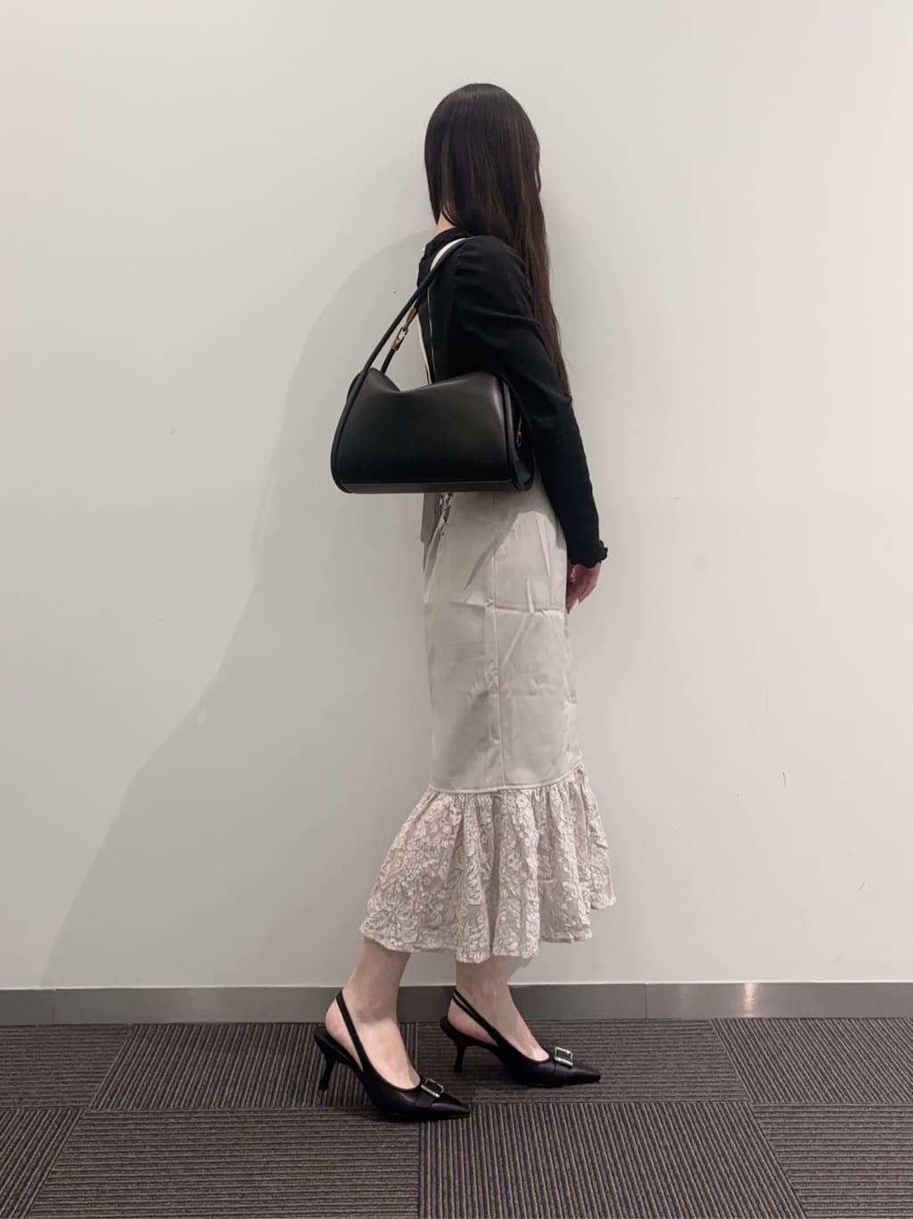 CHARLES & KEITH | Lyla ライラ チューブラースラウチー ショルダー