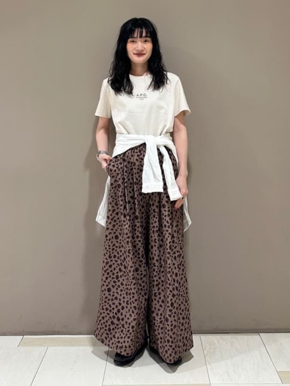 FREAK’S STOREの別注  UVカット フレンチスリーブ セットアップ /デニムライクを使ったコーディネートを紹介します。｜Rakuten Fashion(楽天ファッション／旧楽天ブランドアベニュー)6977399