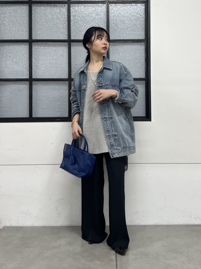GALLARDAGALANTEの【即戦力パンツ】【3サイズ展開】ワイドイージーパンツを使ったコーディネートを紹介します。｜Rakuten Fashion(楽天ファッション／旧楽天ブランドアベニュー)6978289