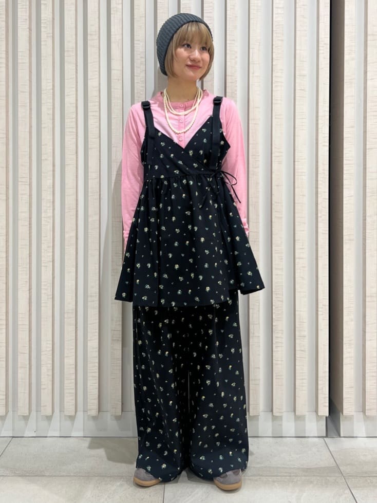 FREAK’S STOREのリブニット帽を使ったコーディネートを紹介します。｜Rakuten Fashion(楽天ファッション／旧楽天ブランドアベニュー)6980113