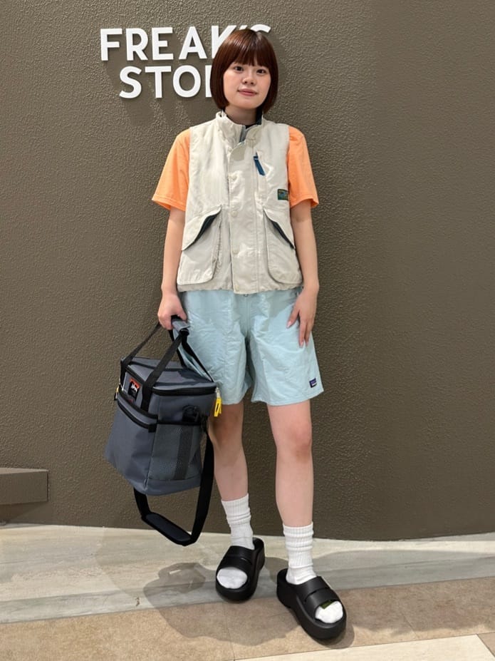 FREAK’S STOREの別注 New Destination Vest Women's/ニュー デスティネーション ベストを使ったコーディネートを紹介します。｜Rakuten Fashion(楽天ファッション／旧楽天ブランドアベニュー)6981852