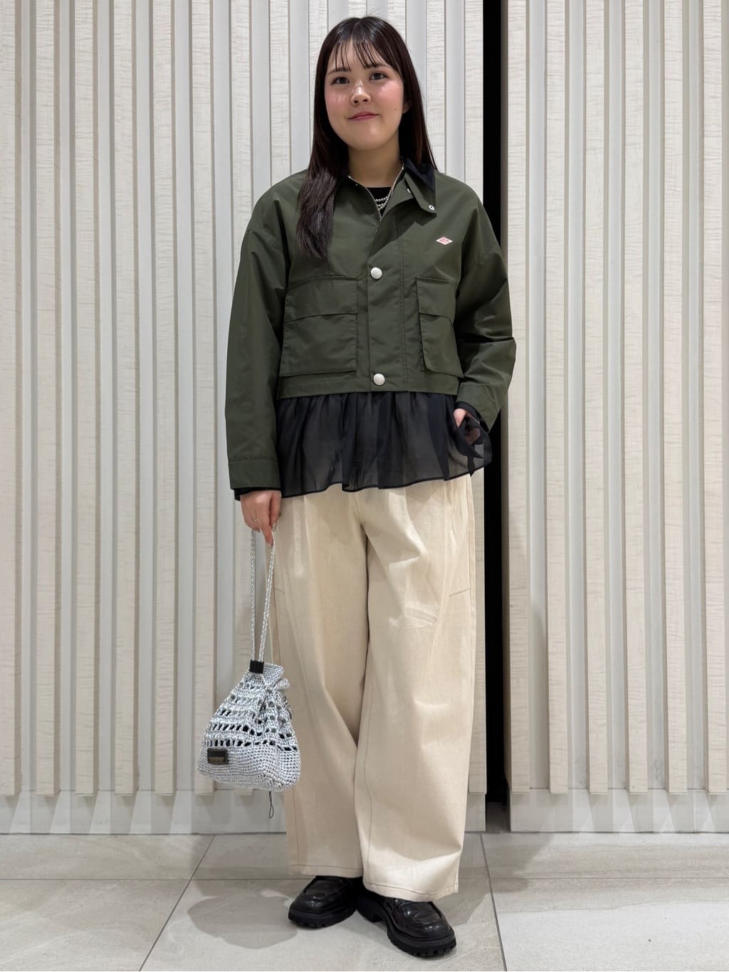 FREAK’S STOREの異素材 ドッキング ロンTを使ったコーディネートを紹介します。｜Rakuten Fashion(楽天ファッション／旧楽天ブランドアベニュー)6983159