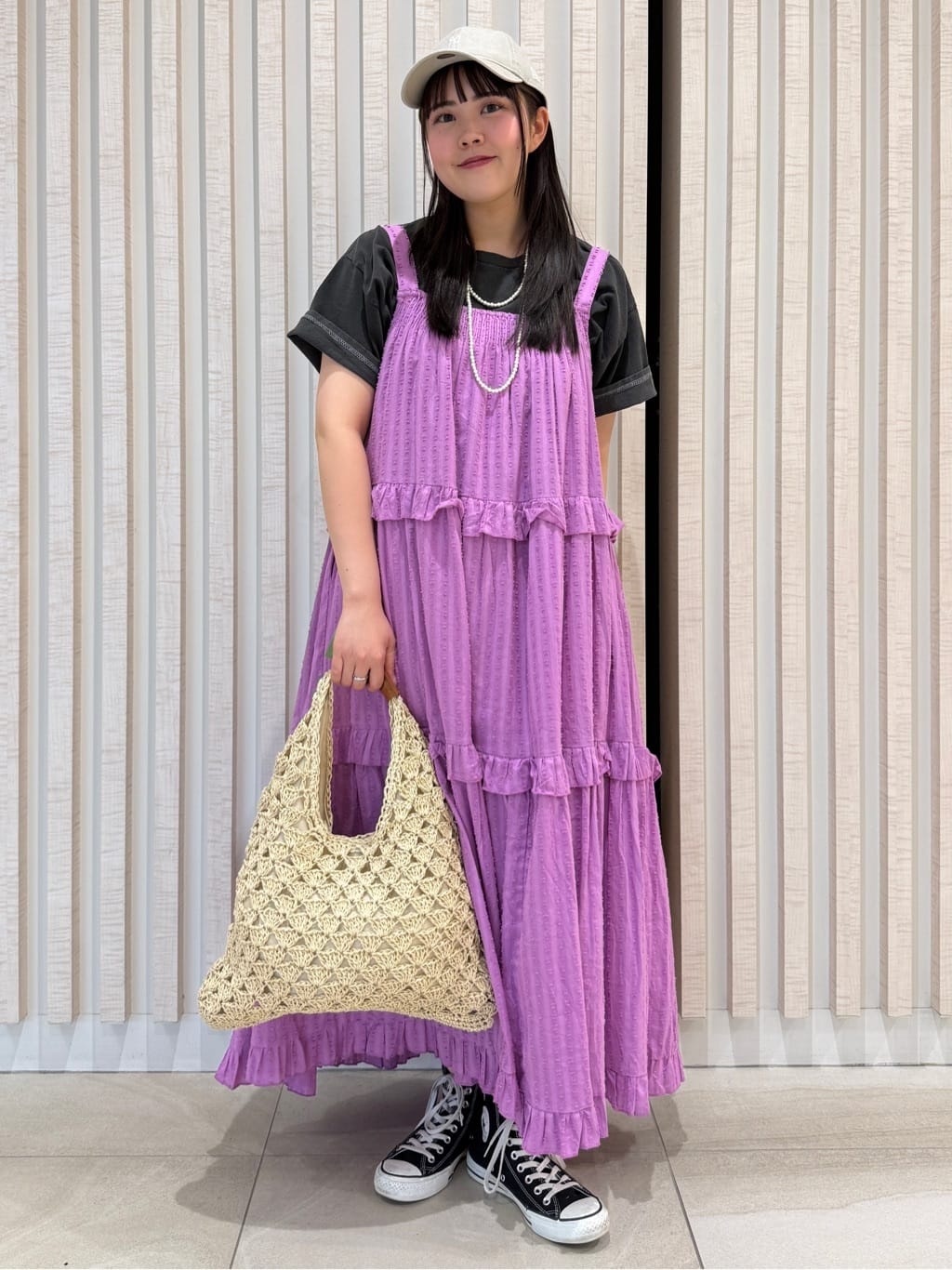 FREAK’S STOREのインド ドビー ティアード フリル キャミワンピースを使ったコーディネートを紹介します。｜Rakuten Fashion(楽天ファッション／旧楽天ブランドアベニュー)6983302