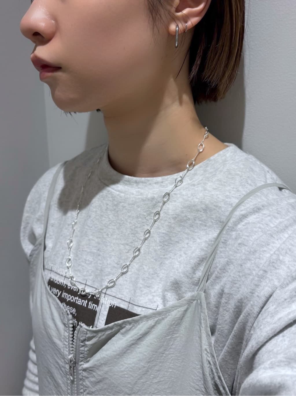 ear PAPILLONNERのDチェーンミディアムネックレスを使ったコーディネートを紹介します。｜Rakuten Fashion(楽天ファッション／旧楽天ブランドアベニュー)6984694