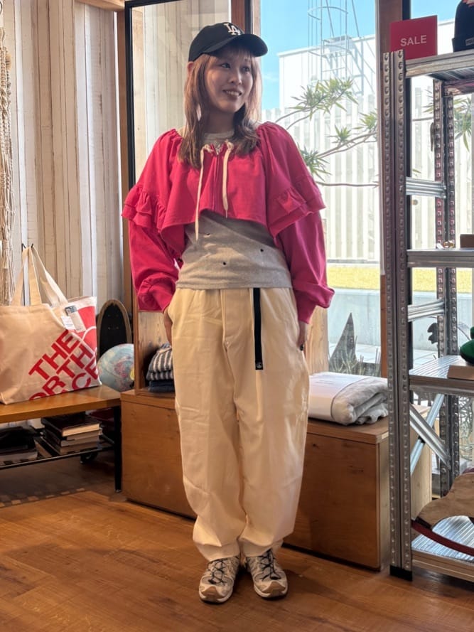 FREAK’S STOREのミニハート刺繍 リブ Tシャツを使ったコーディネートを紹介します。｜Rakuten Fashion(楽天ファッション／旧楽天ブランドアベニュー)6990442