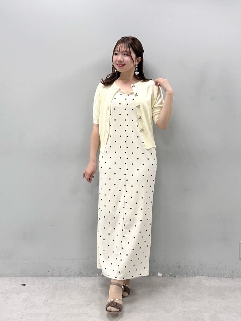 natural couture | 三角ニュアンス釦カーディガン | Rakuten Fashion
