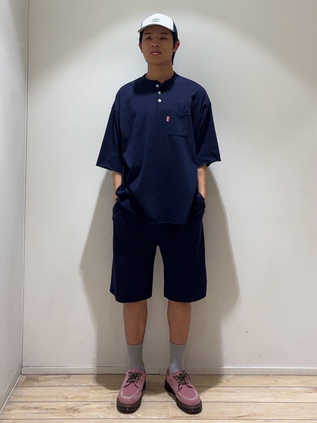FREAK’S STOREのSP Mesh Logo Cap 25AWを使ったコーディネートを紹介します。｜Rakuten Fashion(楽天ファッション／旧楽天ブランドアベニュー)6994213
