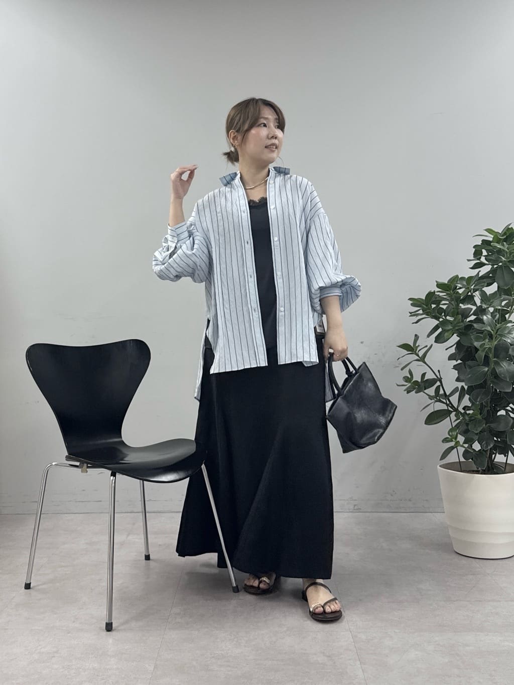GALLARDAGALANTEの【ミニマルで万能!】ネックカフを使ったコーディネートを紹介します。｜Rakuten Fashion(楽天ファッション／旧楽天ブランドアベニュー)6998469