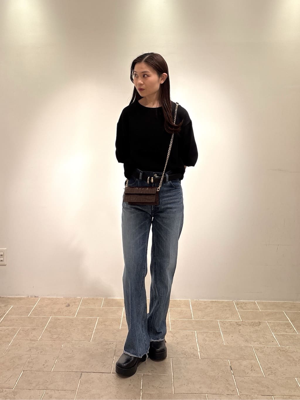 GALLARDAGALANTEの【リバイバル】インパッチデニムを使ったコーディネートを紹介します。｜Rakuten Fashion(楽天ファッション／旧楽天ブランドアベニュー)7000304