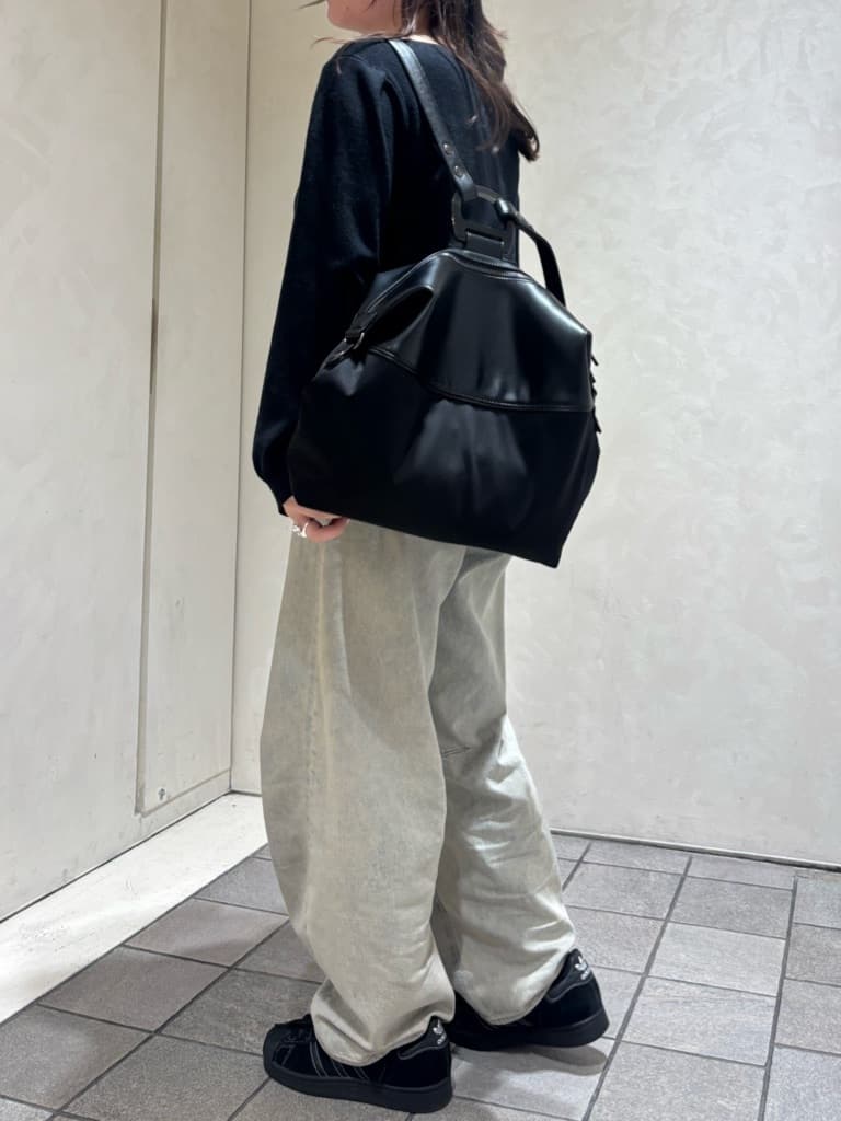 ear PAPILLONNERのホースシュー3WAYリュック《撥水》を使ったコーディネートを紹介します。｜Rakuten Fashion(楽天ファッション／旧楽天ブランドアベニュー)7007998