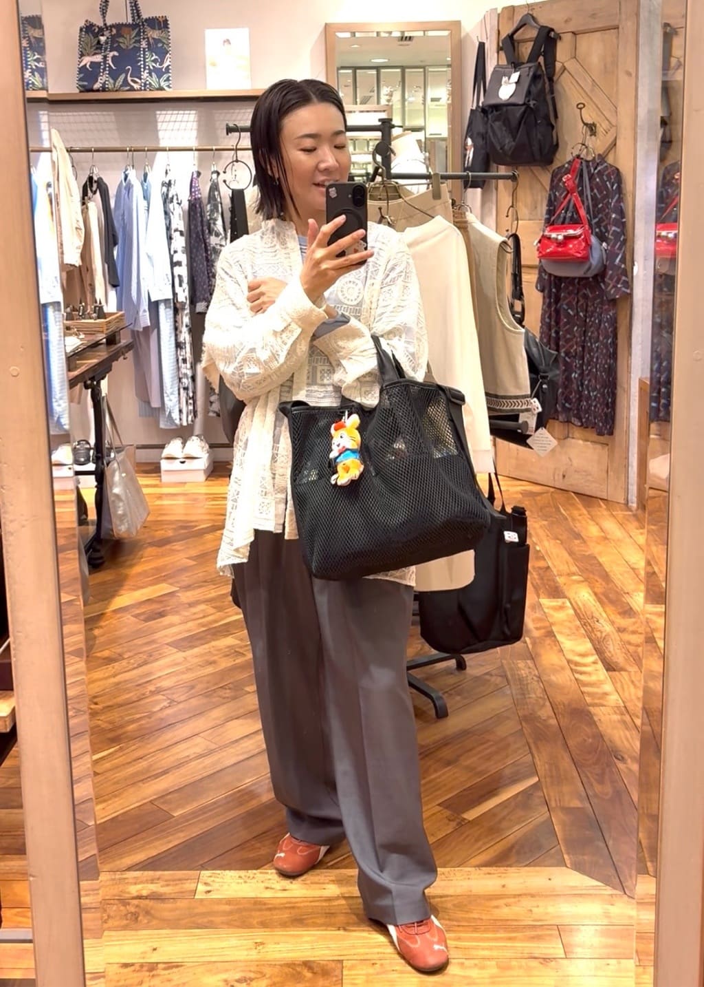 ear PAPILLONNERの【ouchi/ほし企画】ダイヤメッシュ2WAYトートバッグLを使ったコーディネートを紹介します。｜Rakuten Fashion(楽天ファッション／旧楽天ブランドアベニュー)7009825