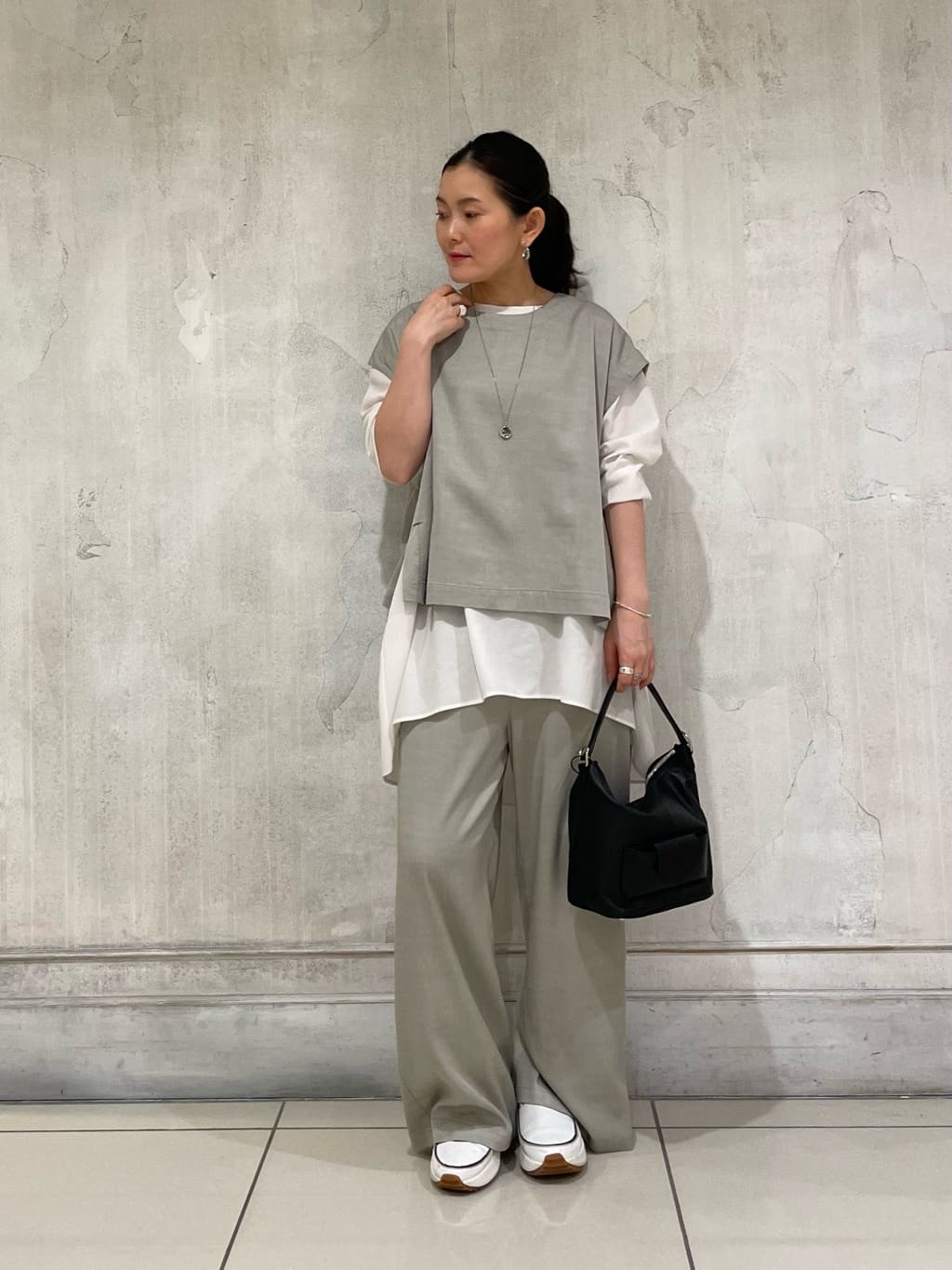 BEARDSLEY | 《LIVETART》後ろドレープ Tブラウス | Rakuten Fashion