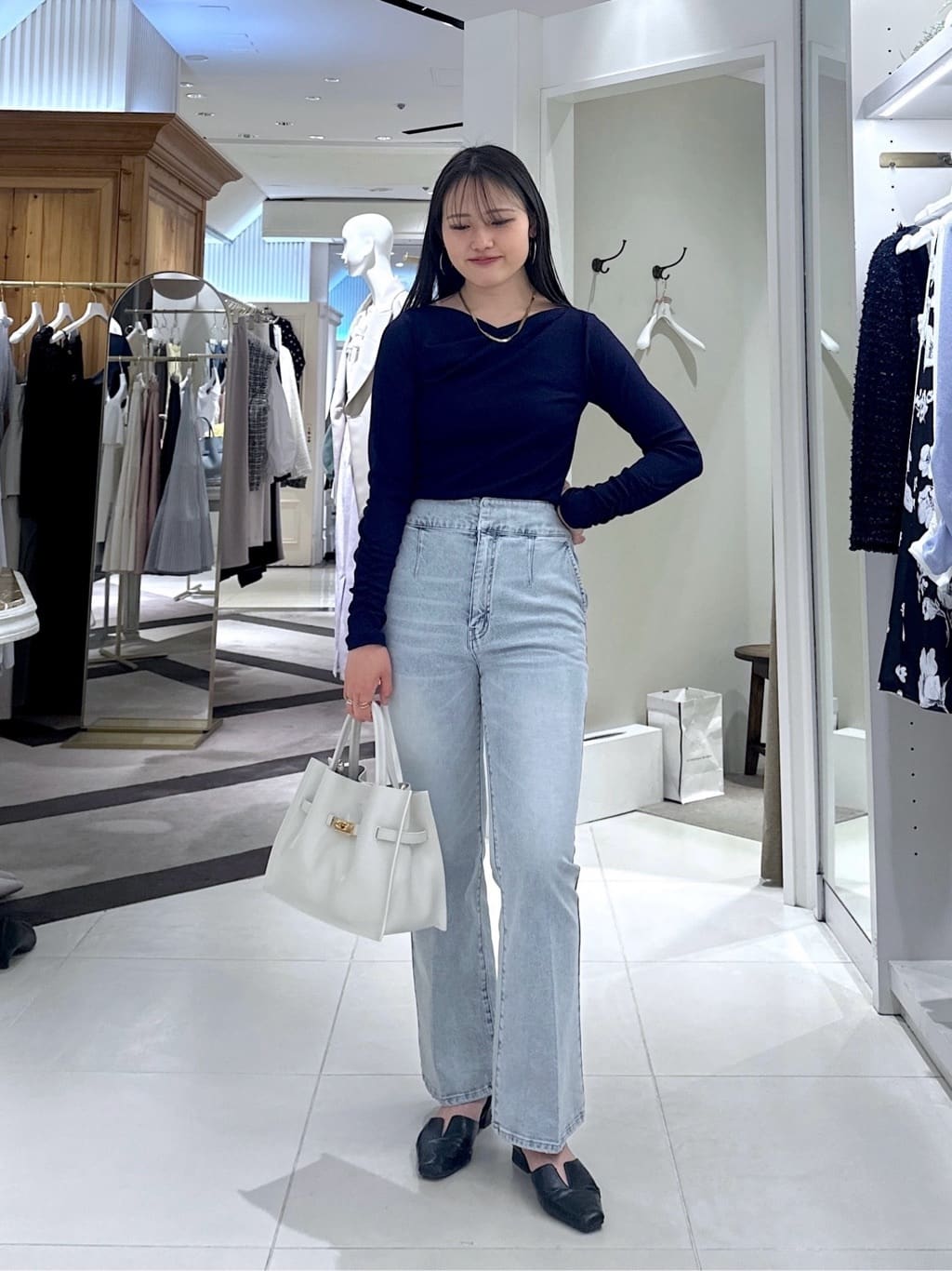 La boutique BonBon | 【今すぐお届け】ドレープネックプルオーバー