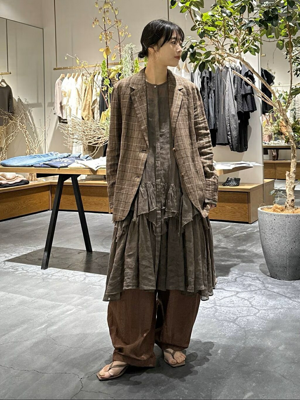 Curensology | ラミーランダムフリルブラウス | Rakuten Fashion(楽天