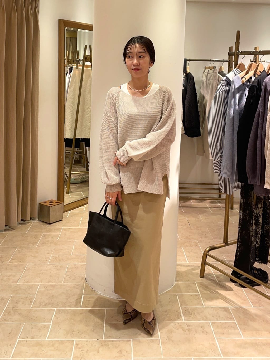 GALLARDAGALANTEのペーパーヤーンメッシュニットを使ったコーディネートを紹介します。｜Rakuten Fashion(楽天ファッション／旧楽天ブランドアベニュー)7014995