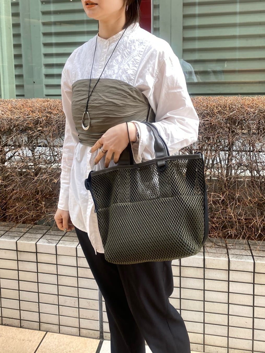 ear PAPILLONNERの【ouchi/ほし企画】ダイヤメッシュ2WAYトートバッグSを使ったコーディネートを紹介します。｜Rakuten Fashion(楽天ファッション／旧楽天ブランドアベニュー)7015523