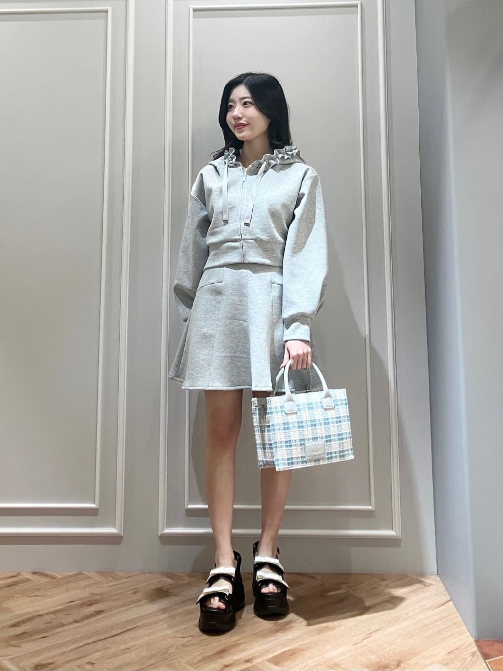 JILL by JILL STUART | ダイバーセットアップ フリルパーカー